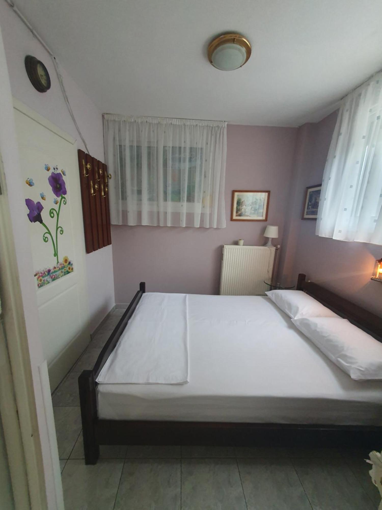 Meli'S House By Alp Hospitality Services Neon Rysion Ngoại thất bức ảnh