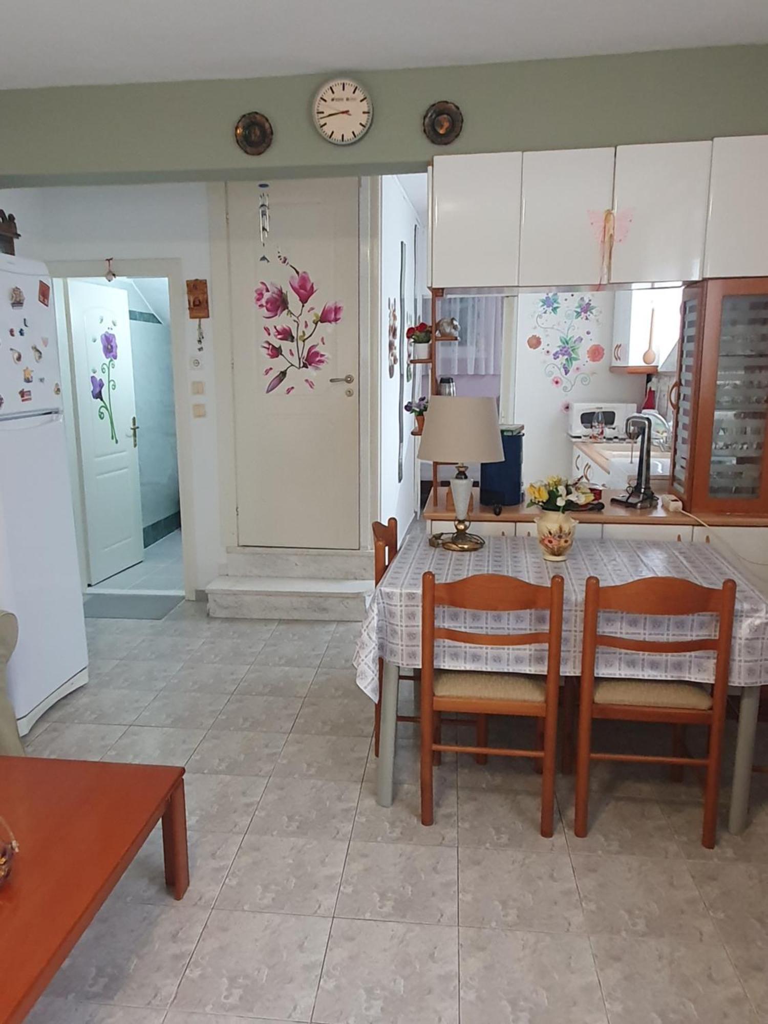 Meli'S House By Alp Hospitality Services Neon Rysion Ngoại thất bức ảnh