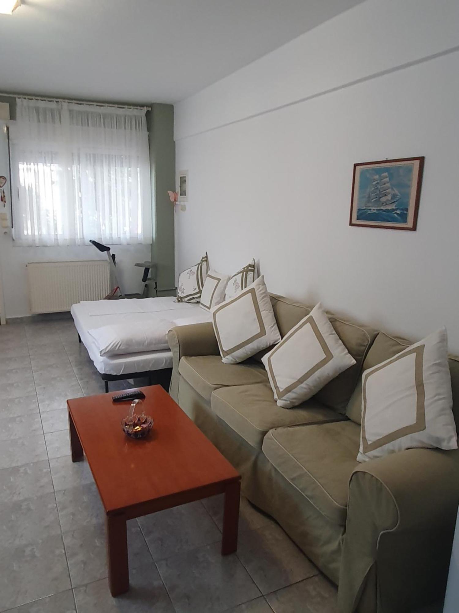Meli'S House By Alp Hospitality Services Neon Rysion Ngoại thất bức ảnh